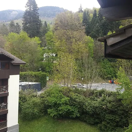 Dernier Etage Avec Balcon, Parking Et Wifi, Animaux Admis